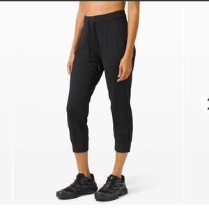 Lululemon Ready to Rulu Jogger Crop